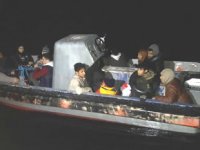 Ege’de hurda tekneyle umuda yolculuk