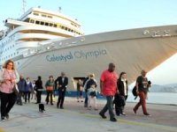 Kuşadası Limanı'na sezonun 152. kruvaziyer gemisi yanaştı