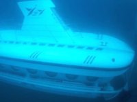 Turistik denizaltı 'Nemo' bakıma alındı