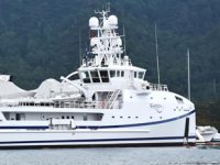 Marmaris’te "Ace" ve "Garcon" isimli süper lüks yatlara 12 tanker yakıt ikmali yapıldı