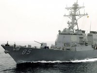 'USS McCampbel’ destroyeri Rusya'ya gözdağı verdi