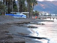 Marmaris'te deniz 20 metre çekildi, vatandaşlar paniğe kapıldı