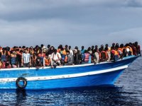 İspanya'ya denizden gelen düzensiz göçmenlerde rekor artış yaşandı