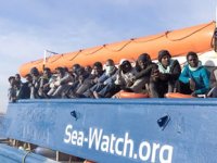 ‘Sea-Watch 3’ isimli kurtarma gemisi, Sicilya Limanı’na demirleyecek