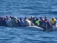 Akdeniz'de göçmenleri taşıyan bot battı: 45 ölü