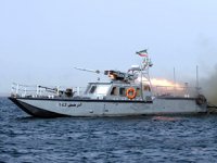 İran, Devrim Muhafızları'nı terör listesine alan ABD’ye tepki gösterdi