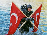 Cem Karabay, 23 Nisan'a özel dalış yapacak