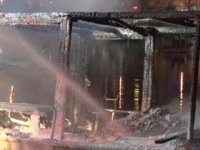 Alibeyköy sahilinde 2 tekne yandı