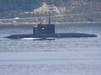 'Stary Oskol' isimli Rus denizaltısı, Çanakkale Boğazı'ndan geçti