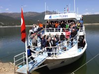 İtalyan turistler, Şahinkaya Kanyonu'na hayran kaldı