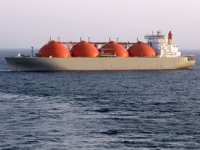 Katar, LNG filosunu genişletmek için gemi inşa programı başlattı