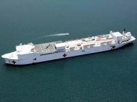 ABD, Venezuela’ya askeri hastane gemisi gönderilecek