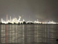 Hollanda'da içinde uyuşturucu laboratuvarı olan kargo gemisi batırıldı