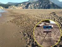 İztuzu'nda carettalar, yumurtalarını bırakmaya başladı