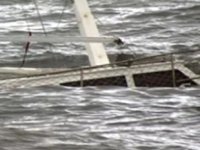 Uganda'da futbolcuları taşıyan tekne alabora oldu: 30 ölü