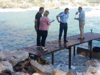 Kumluca’daki izinsiz iskeleler kaldırılıyor