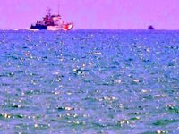 Antalya'da balıkçı teknesi alabora oldu, 3 kişi kurtarıldı