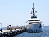 Bodrum’da ‘Vava 2’ isimli mega yata 350 bin litrelik yakıt ikmali yapıldı
