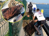 Marmara Denizi'nde trol ağları ve kapakları ele geçirildi