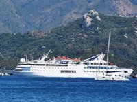 Orient Queen isimli kruvaziyer gemisi, Marmaris’e geldi