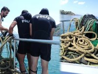 Yasaklanan trol ağları denizin altına gizlenmiş halde bulundu