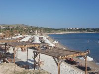 Çeşme'deki halk plajı işgaline son verildi