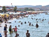 Çınarcık, turist akınına uğruyor