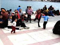 Çeşme'de 210 göçmen ve 5 organizatör yakalandı