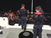 Ege Denizi'nde 143 düzensiz göçmen yakalandı