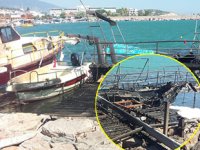 Karaburun’da balıkçı barınağındaki 4 tekne yandı