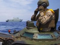 ABD Donanması’nda 16 denizci tutuklandı