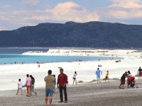 Salda Gölü turist sayısında rekora koşuyor