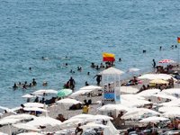 Antalya BB’den Konyaaltı sahili açıklaması: Amip söylentileri doğru değil...