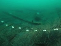 Batık kentte tapınak, altın takı ve sikkeler bulundu