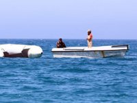 Filipinler'de vapurda yangın çıktı: 3 ölü, 69 kayıp...