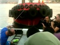 Giorgi Rostomaşvili, tek parmağıyla 200 tonluk römorkörü çekti