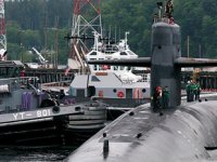 Çin, ABD savaş gemisinin limana yanaşmasına izin vermedi