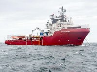 Akdeniz’de göçmenleri kurtaran STK gemileri, güvenli liman arıyor