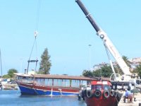 Bandırma’da yüzer restoran battı