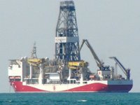 ‘Yavuz’ sondaj gemisi, Taşucu açıklarına demir attı