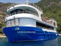 ‘Semisubmarine’ isimli tekne, Hindistan’a satıldı