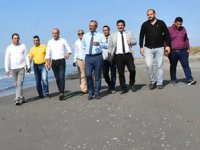 Tarsus Plajı’nı halka açmak için çalışma başlatıldı
