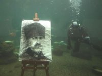 Fatma Nilgün Turşucular, Cumhuriyet'in kadın kahramanları için su altında resim çizdi