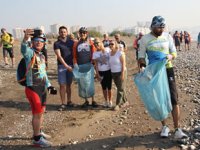 Mersin'de deniz kaplumbağalarının yuvalama alanı temizlendi