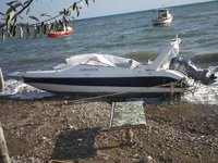 İzmir'de yurtdışına gitmek için sürat teknesi çaldılar