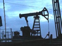 İran'da 53 milyar varil petrol rezervi keşfedildi