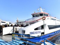 İZDENİZ, yolcu taşıma rekoru kırdı