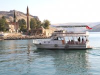 'Sakin şehir' Halfeti sonbaharda ziyaretçilerini büyülüyor