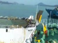 Sunda Boğazı'nda üç feribot çatıştı