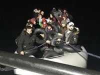 İzmir’de 48 düzensiz göçmen yakalandı